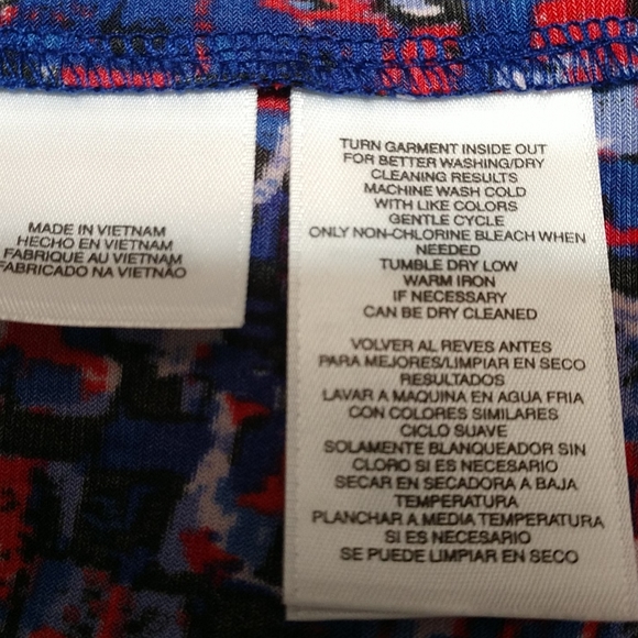 3 Top Bundle sz Large - Picture 10 of 13